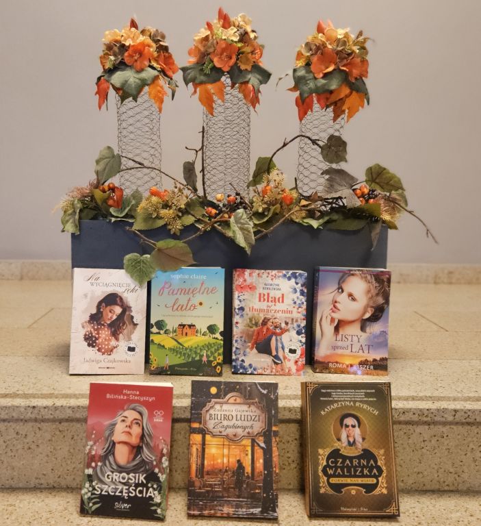 Kompozycja przedstawiająca okładki zakupionych książek